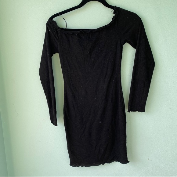 Princess Polly Black Off the Shoulder Dress - Picture 5 of 5